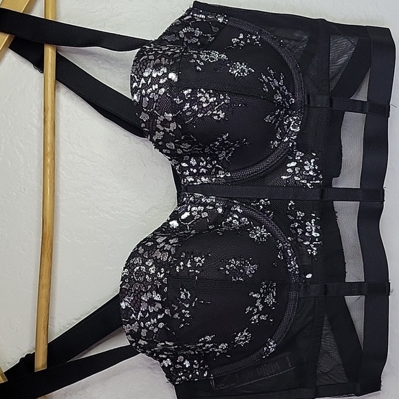 Victoria's Secret Black Embellished Bra Size 36C - Picture 4 of 16